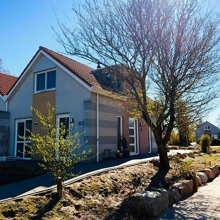 Prachtige Vakantievilla Aan Ijsselmeer Makkum Buitenkant foto