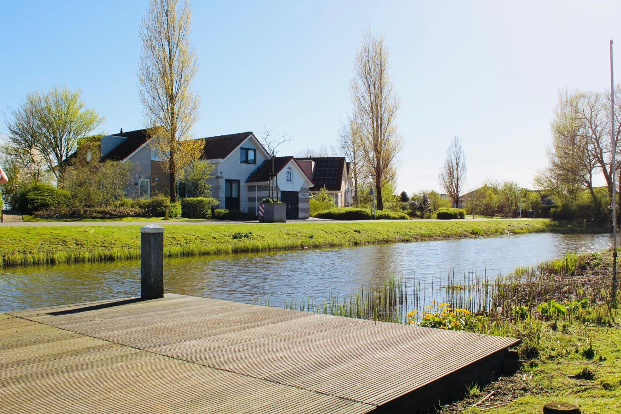 Prachtige Vakantievilla Aan Ijsselmeer Makkum Buitenkant foto